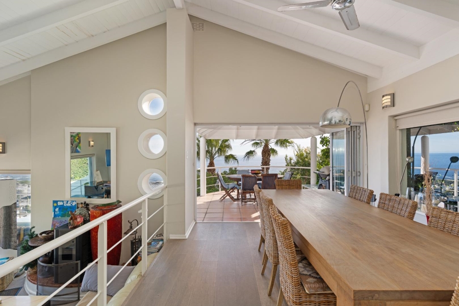 5 Bedroom Property for Sale in Camps Bay Western Cape